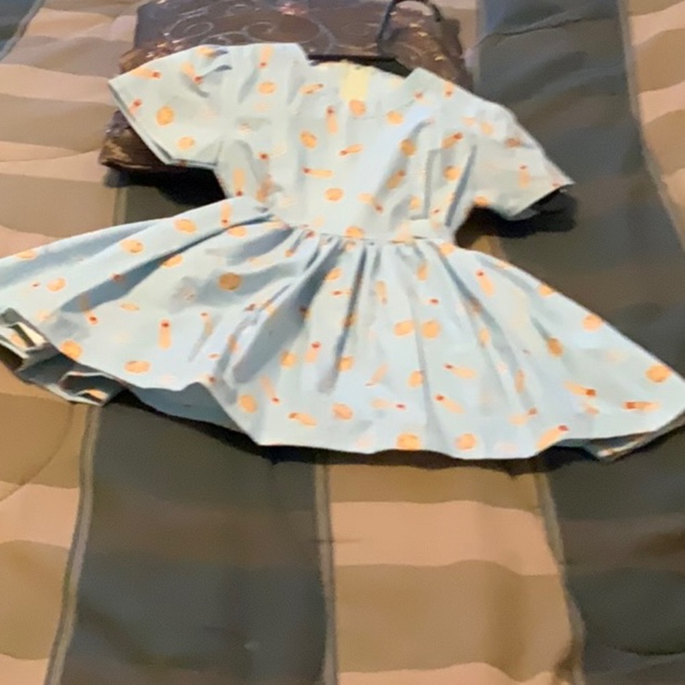 Little girl’s dress, size 2T.